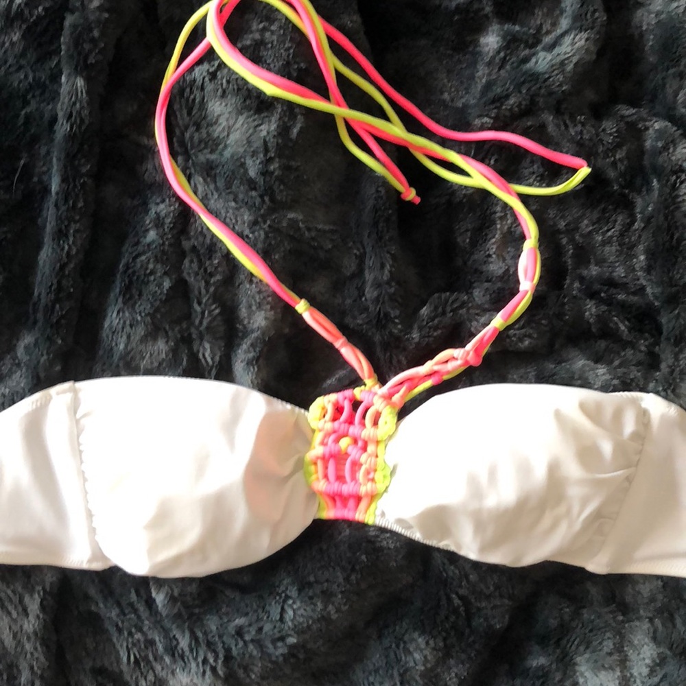 Victoria’s Secret Swim Top Size M